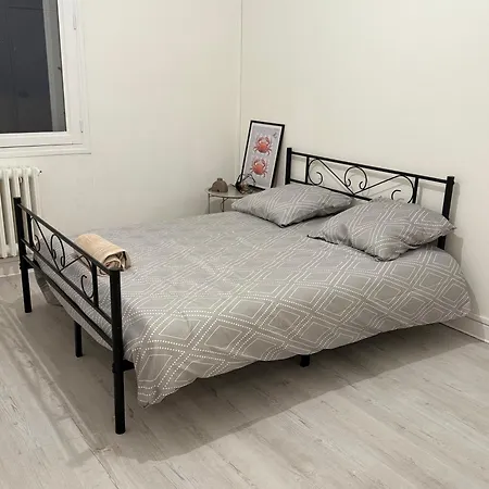 Spacieux Au Centre-ville Апартаменты Монлюсон